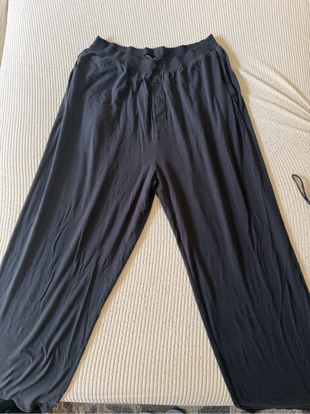 SKIMS women’s Black Relaxed Lounge Pants